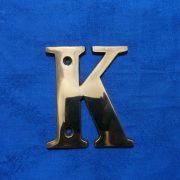Messing letters 8 cm K